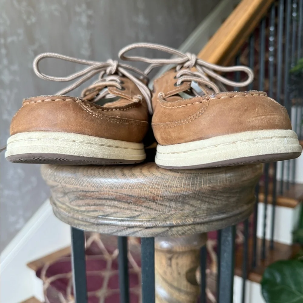 Dockers men’s BEACON lace up 12 W boat shoe very good condition leather brown